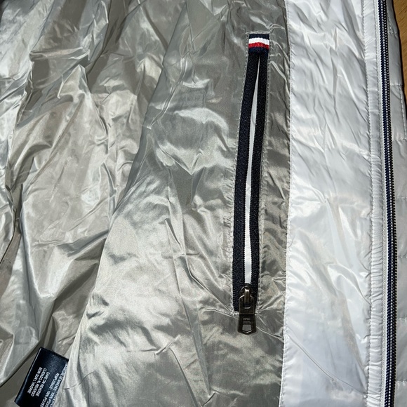 Tommy Hilfiger Men's Packable Down Puffer Hooded Jacket $195.00. - Picture 7 of 16